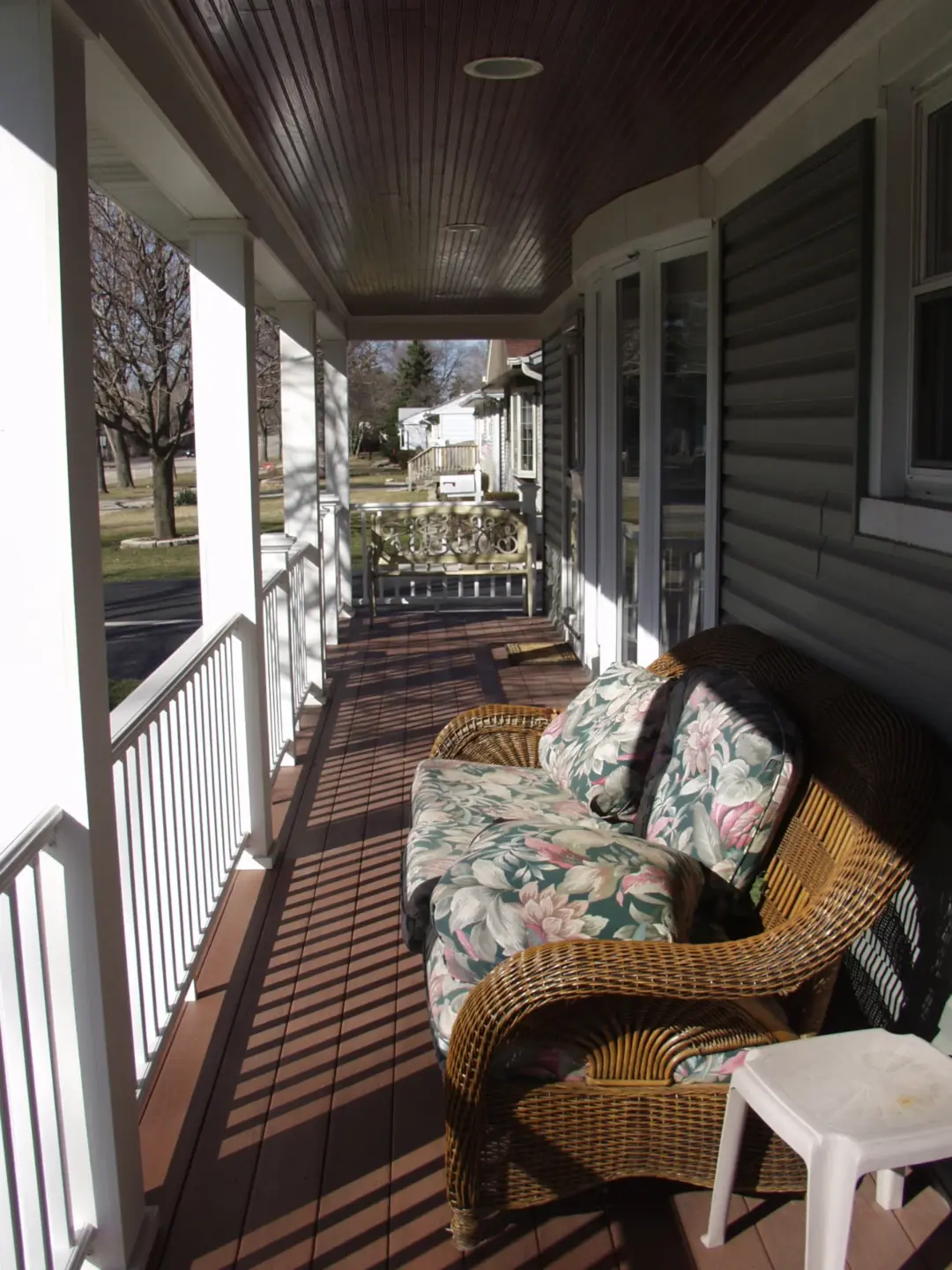 06 furnished pvc front porch