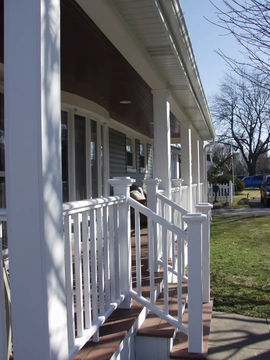 07 white pvc rail porch entrance
