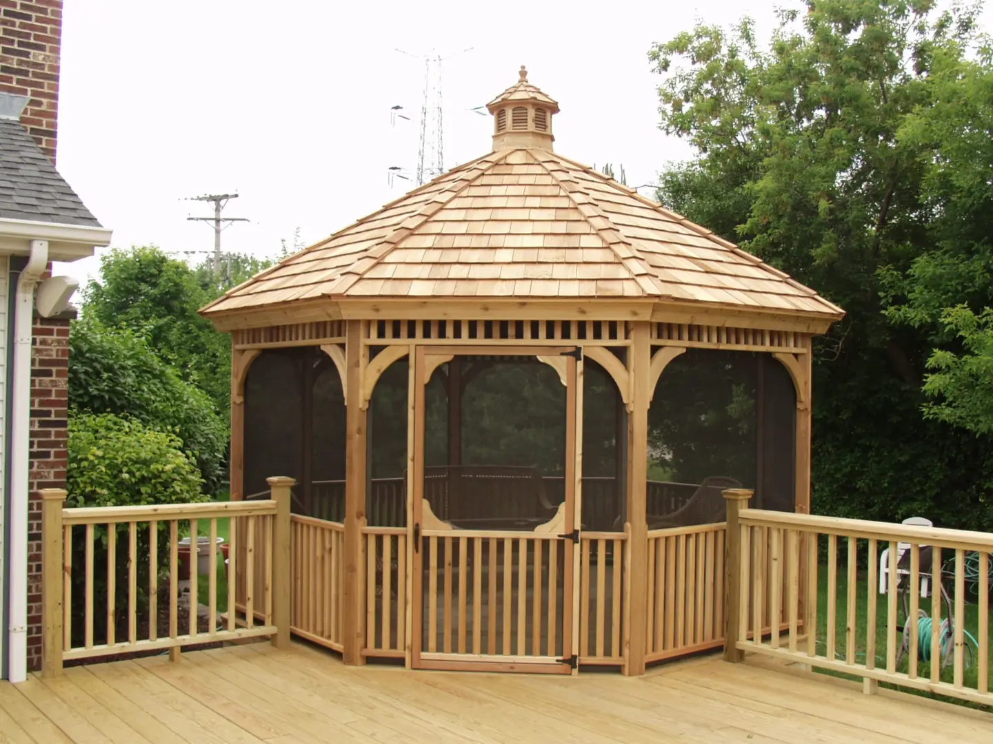 Traditional Gazebo Builder Schaumburg | Woodridge Deck & Gazebo
