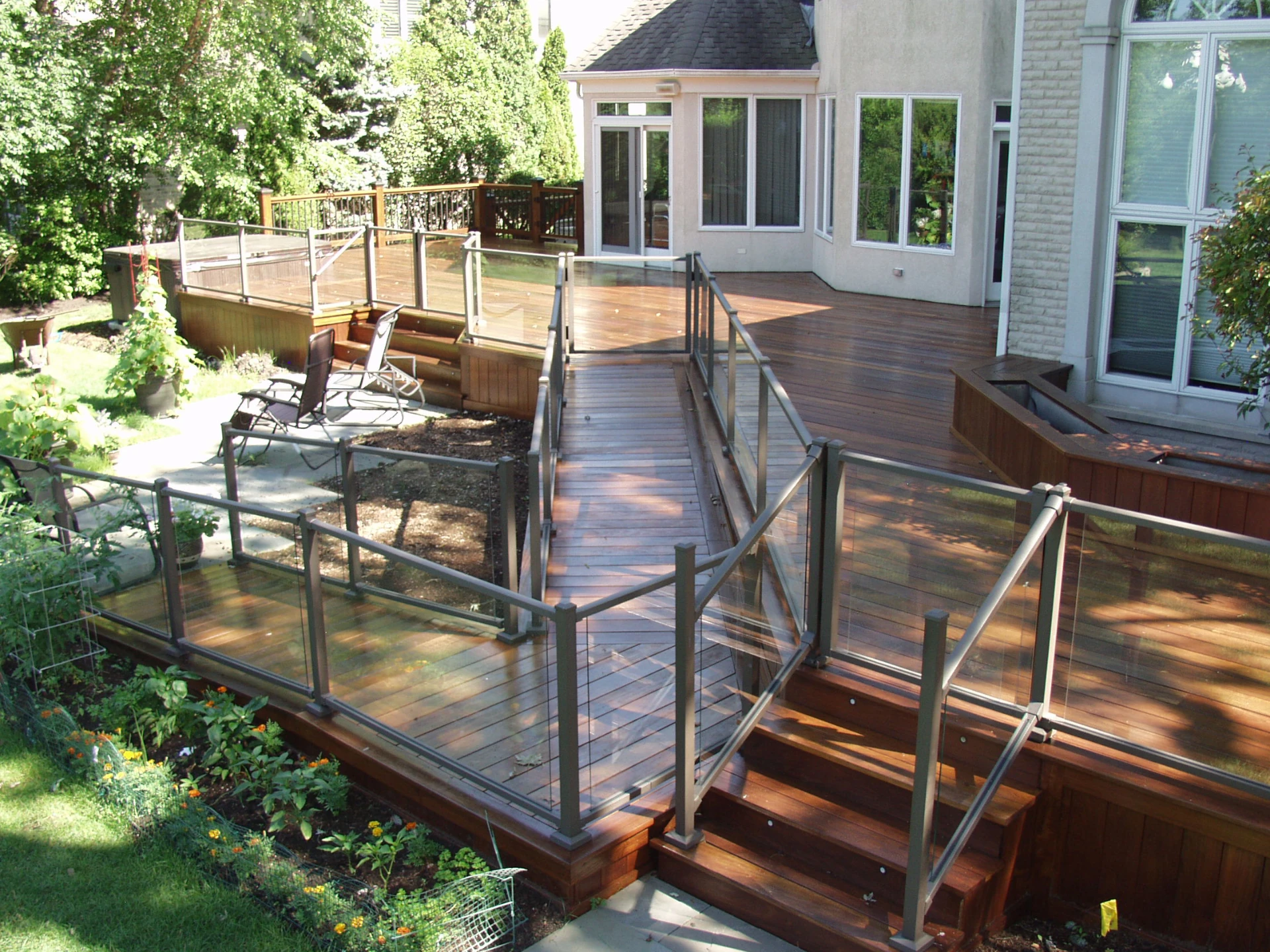Wood Decking Schaumburg IL | Woodridge Deck & Gazebo Co.